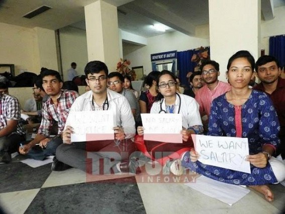 Tripura's intern-doctors held protest for wage-delays